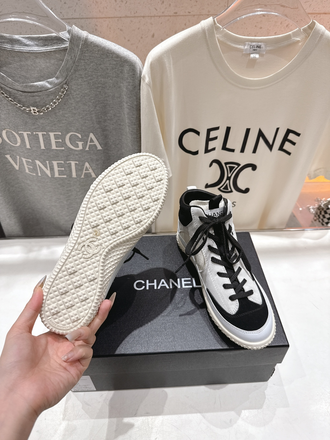 高版本出厂 Chanel* 香奈儿小香F015 2025ss秋冬新款休闲街头高帮运动鞋上新～时尚圈的绝绝