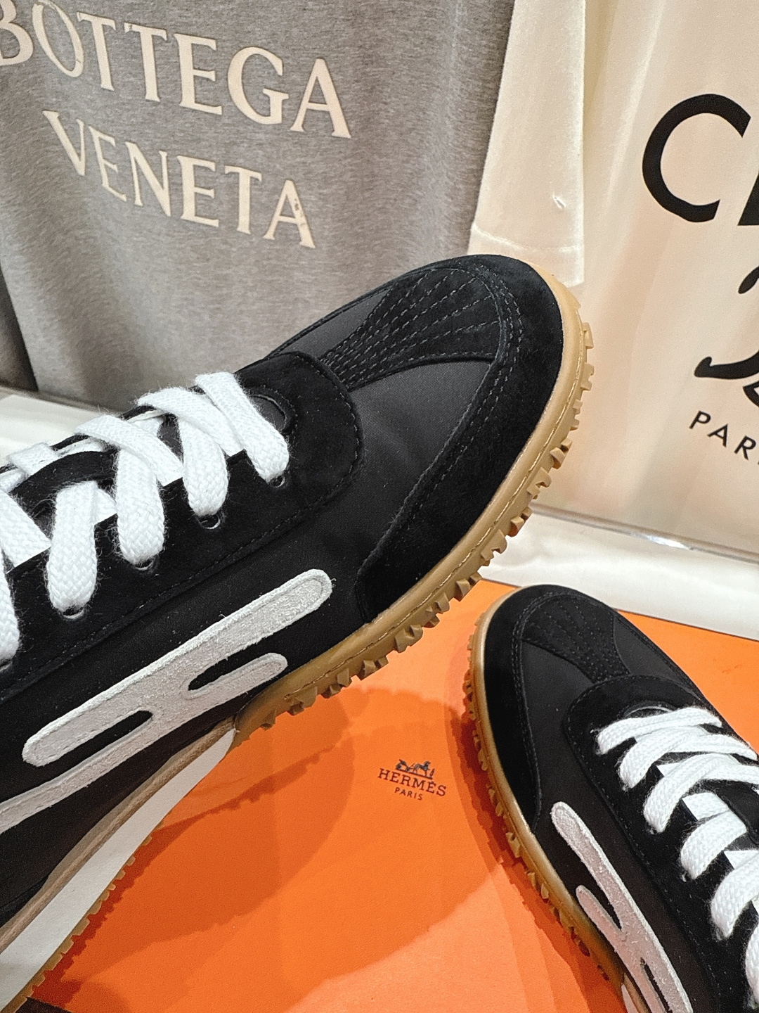 高版本出厂 情侣款 Hermes 2025ss新款爱马仕F032 In系列系带阿甘鞋德训鞋休闲运动鞋原版