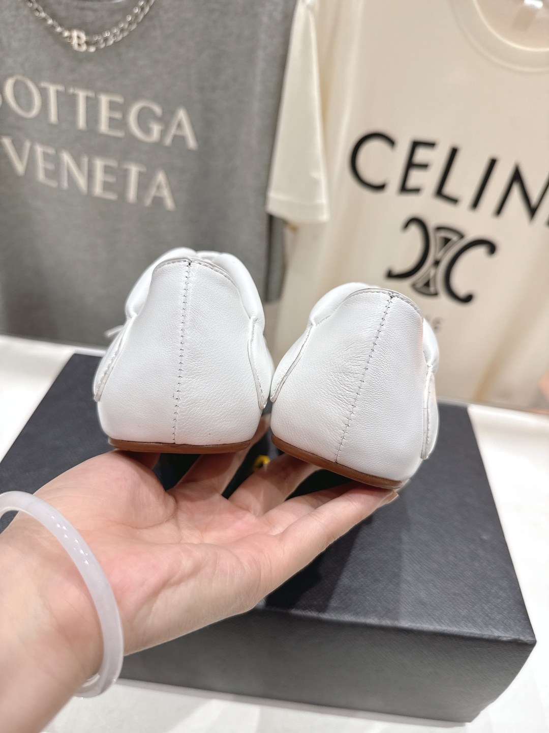 高版本出厂 独家新品 Alaia 阿莱亚25ss/ 走秀款玛丽珍平底芭蕾舞鞋 最近超火的一款平底鞋章小蕙