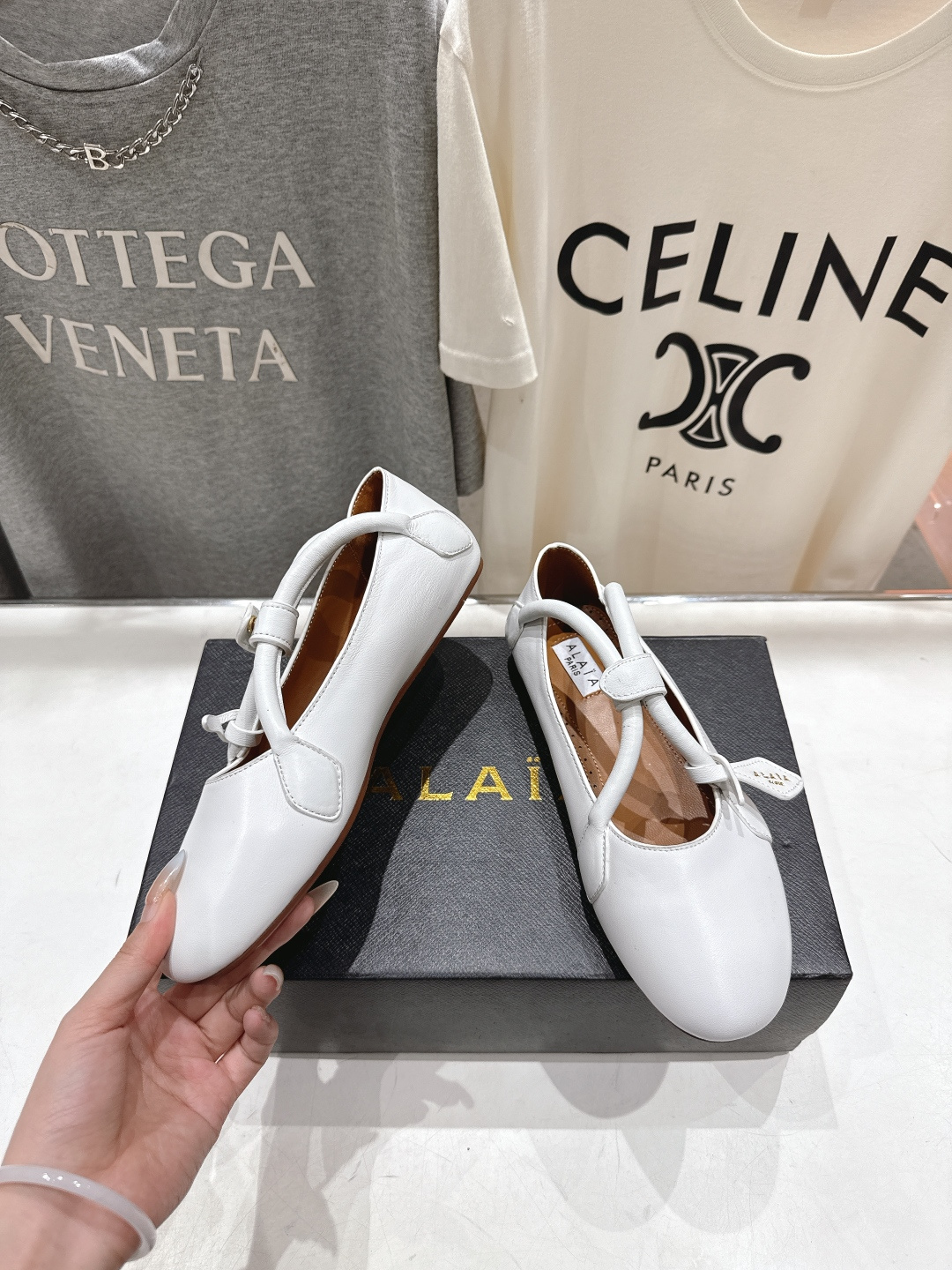 高版本出厂 独家新品 Alaia 阿莱亚25ss/ 走秀款玛丽珍平底芭蕾舞鞋 最近超火的一款平底鞋章小蕙