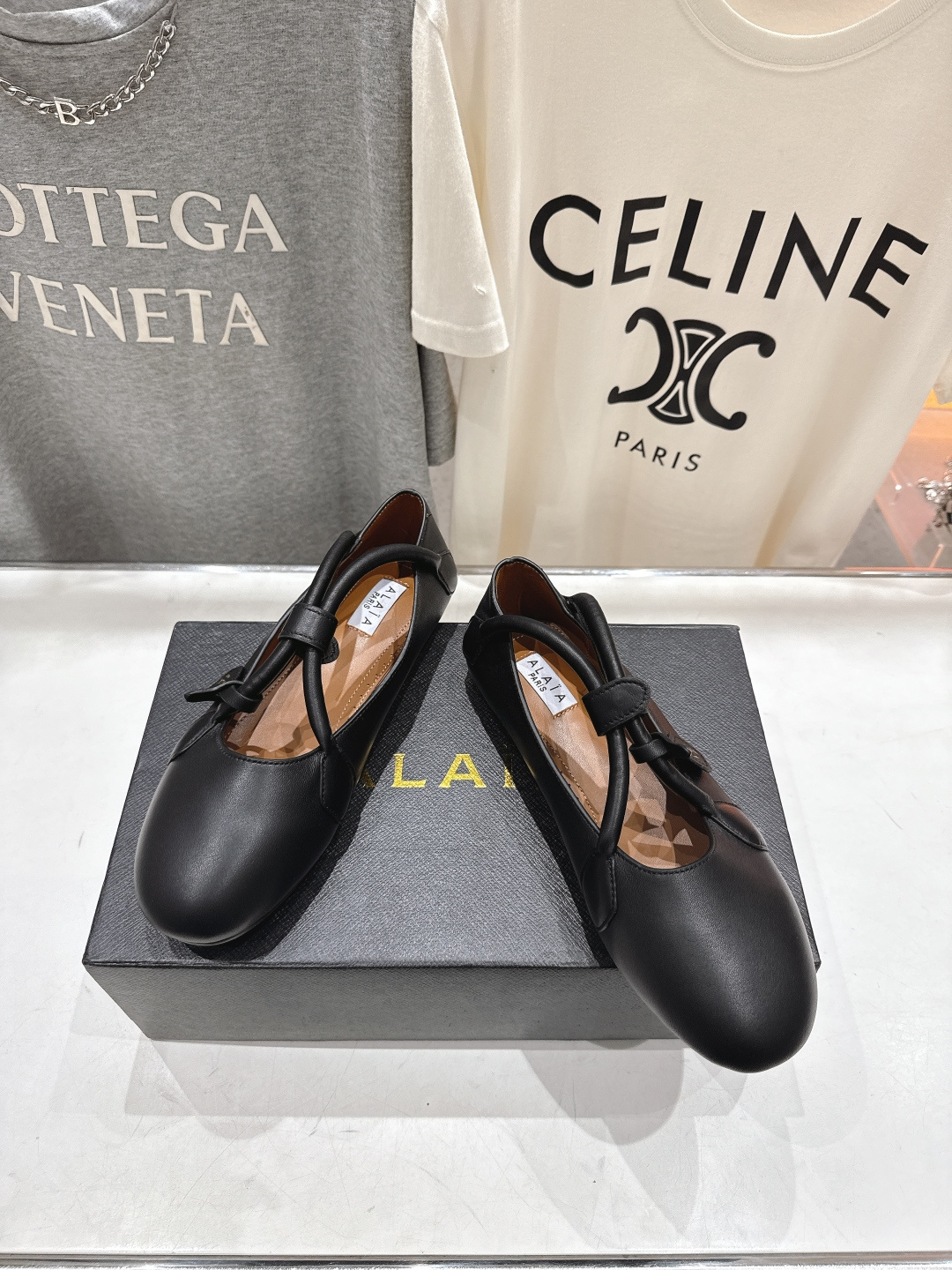 高版本出厂 独家新品 Alaia 阿莱亚25ss/ 走秀款玛丽珍平底芭蕾舞鞋 最近超火的一款平底鞋章小蕙