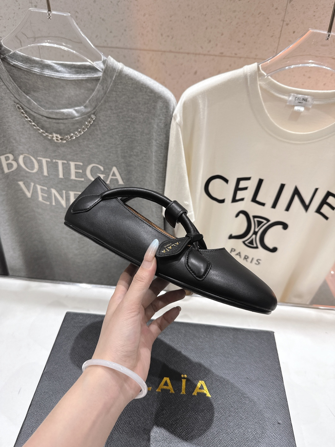 高版本出厂 独家新品 Alaia 阿莱亚25ss/ 走秀款玛丽珍平底芭蕾舞鞋 最近超火的一款平底鞋章小蕙