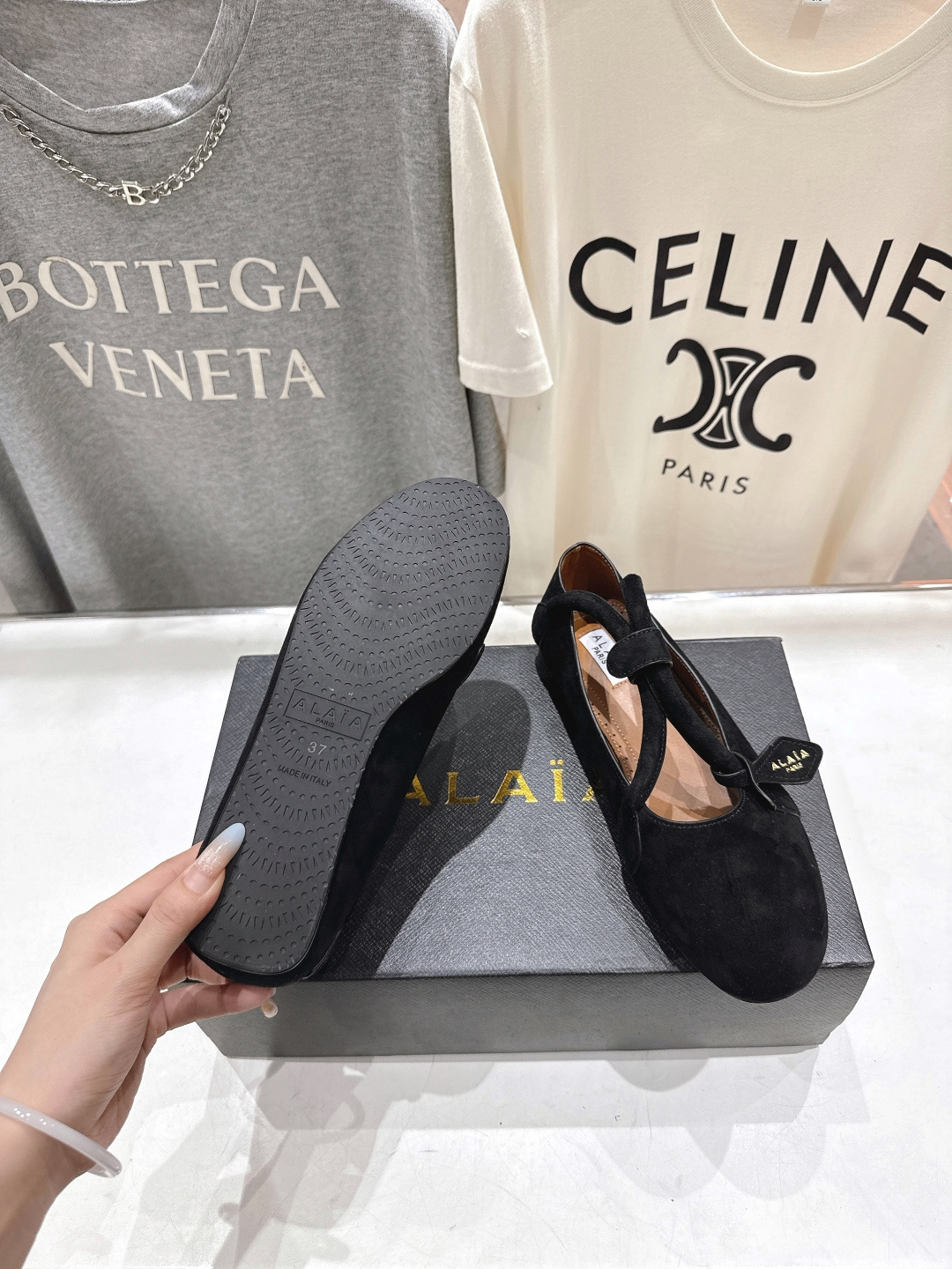 高版本出厂 独家新品 Alaia 阿莱亚25ss/ 走秀款玛丽珍平底芭蕾舞鞋 最近超火的一款平底鞋章小蕙