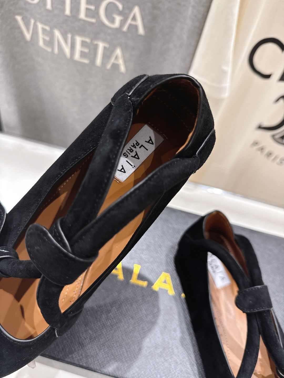 高版本出厂 独家新品 Alaia 阿莱亚25ss/ 走秀款玛丽珍平底芭蕾舞鞋 最近超火的一款平底鞋章小蕙