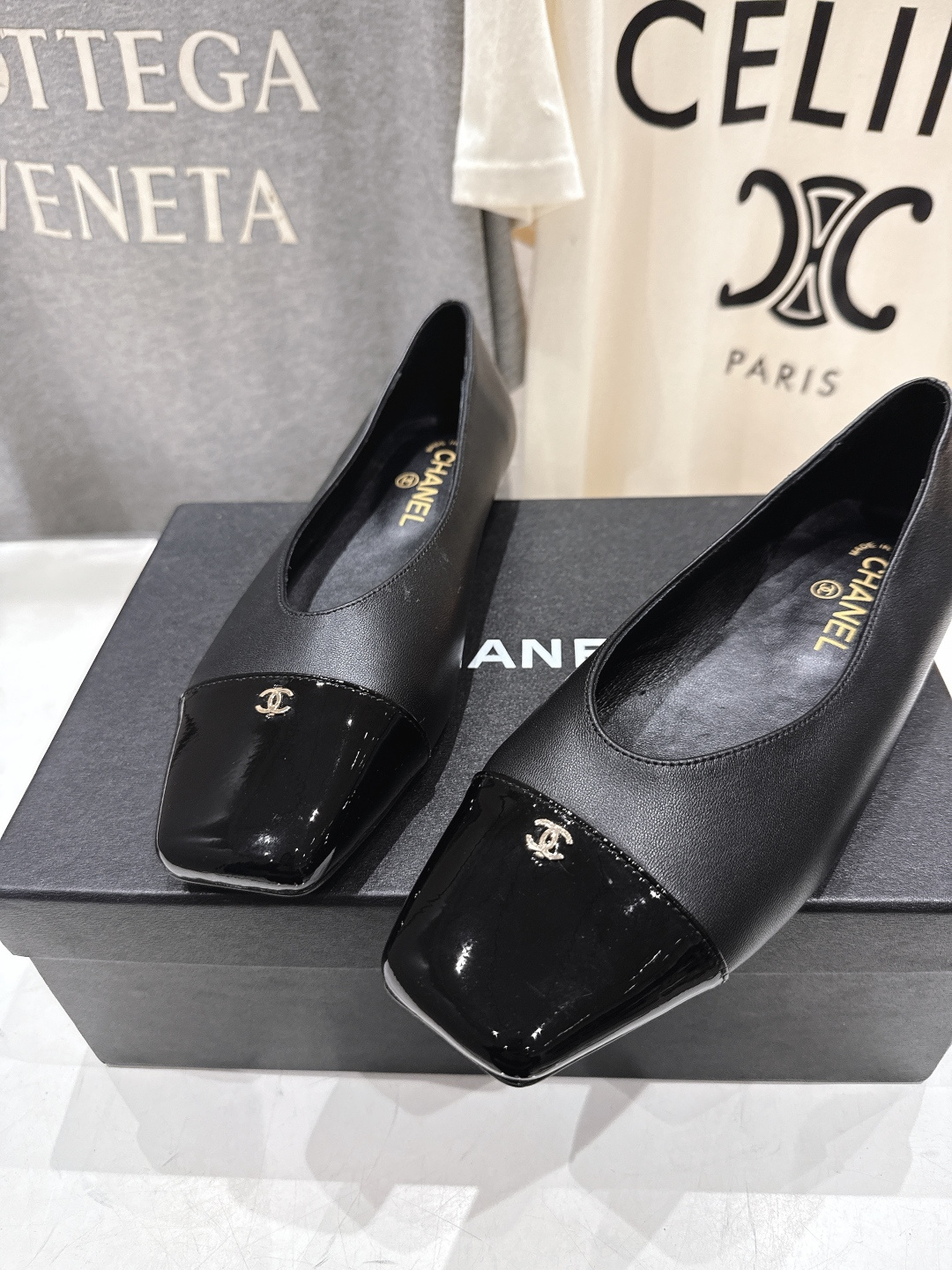 高版本出厂 Chanel* 香奈儿小香F016 2026ss早春走秀新款玛丽珍平底单鞋专柜简直疯抢了，各