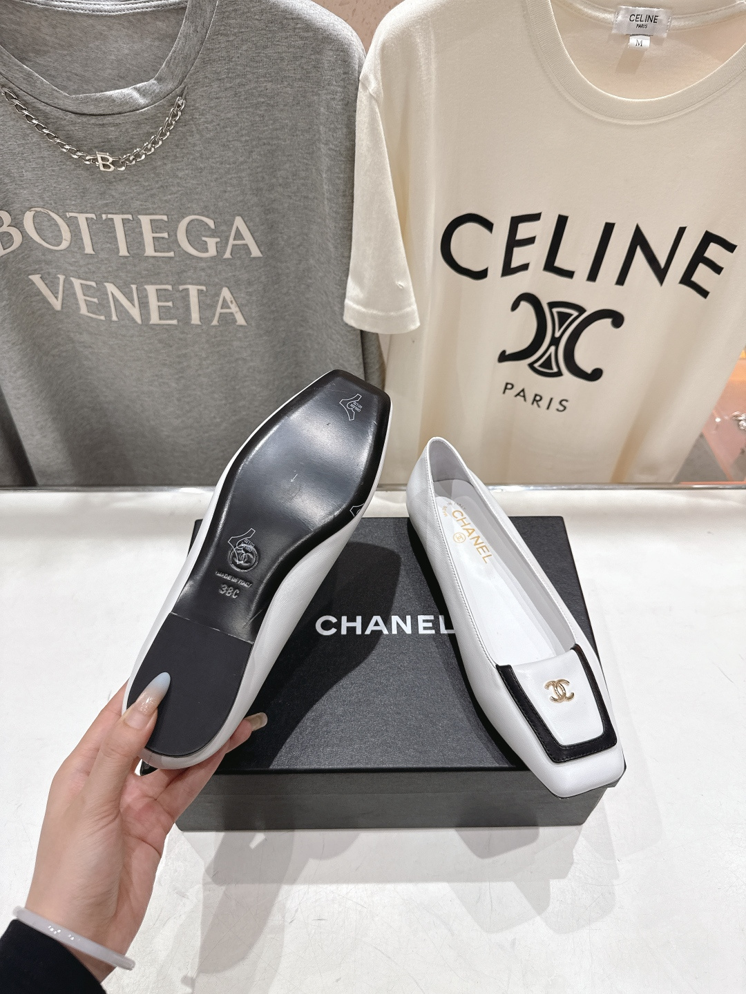 高版本出厂 Chanel* 香奈儿小香F016 2026ss早春走秀新款玛丽珍平底单鞋专柜简直疯抢了，各