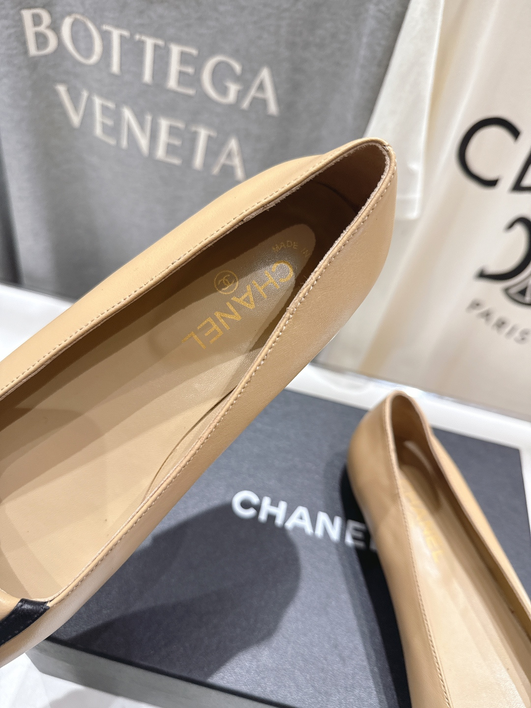 高版本出厂 Chanel* 香奈儿小香F016 2026ss早春走秀新款玛丽珍平底单鞋专柜简直疯抢了，各