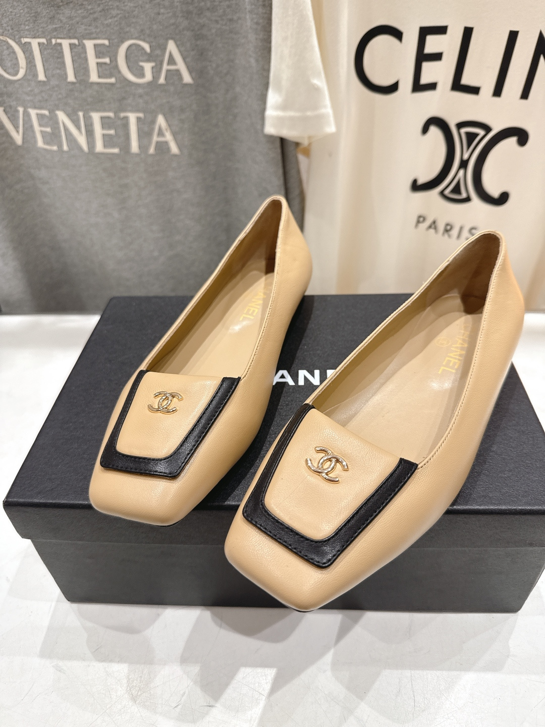 高版本出厂 Chanel* 香奈儿小香F016 2026ss早春走秀新款玛丽珍平底单鞋专柜简直疯抢了，各