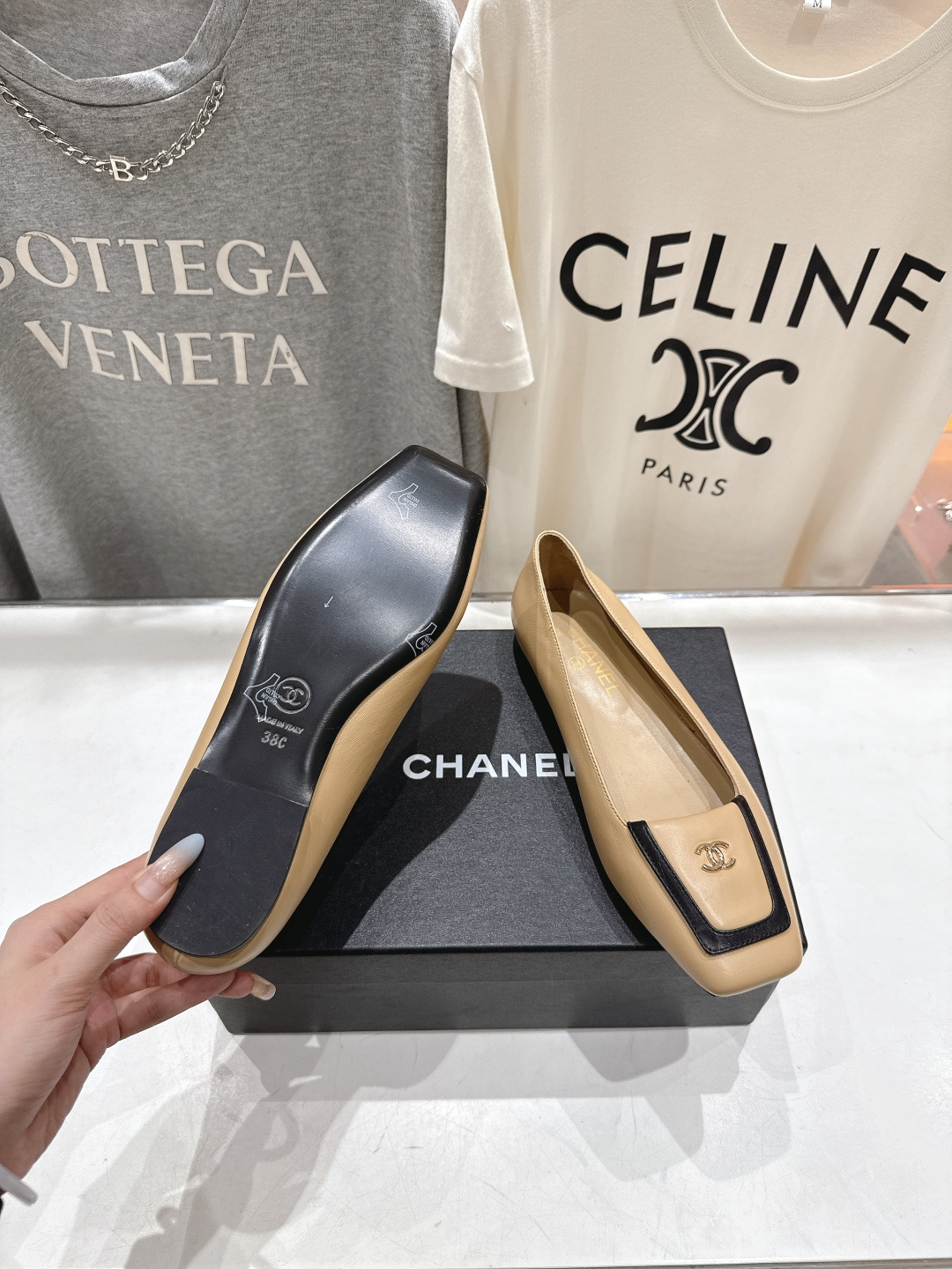 高版本出厂 Chanel* 香奈儿小香F016 2026ss早春走秀新款玛丽珍平底单鞋专柜简直疯抢了，各