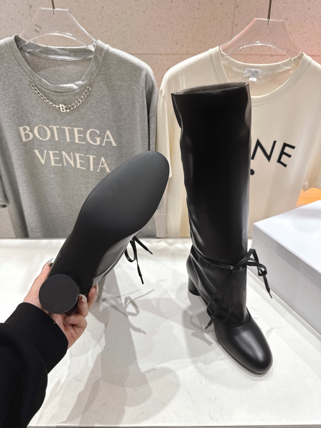 高版本出厂 Solesophy轻奢品牌F017 25ss新款复古风绑带长靴堆堆靴品牌选用了柔软舒适的材料