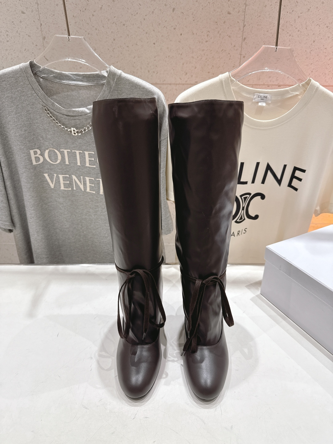 高版本出厂 Solesophy轻奢品牌F017 25ss新款复古风绑带长靴堆堆靴品牌选用了柔软舒适的材料