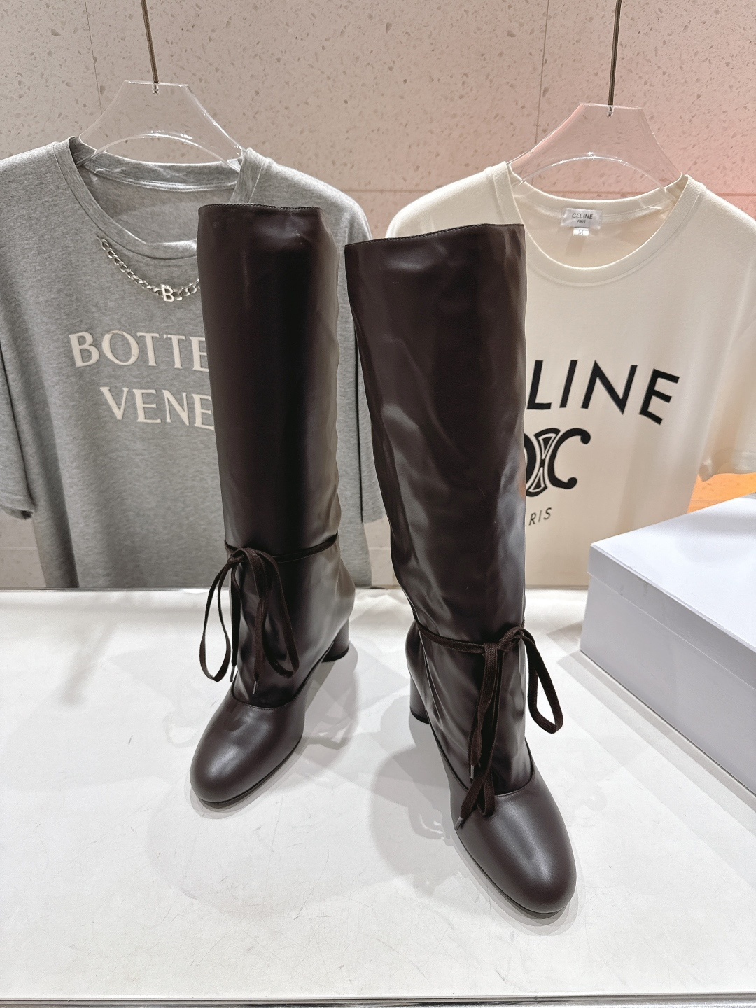 高版本出厂 Solesophy轻奢品牌F017 25ss新款复古风绑带长靴堆堆靴品牌选用了柔软舒适的材料