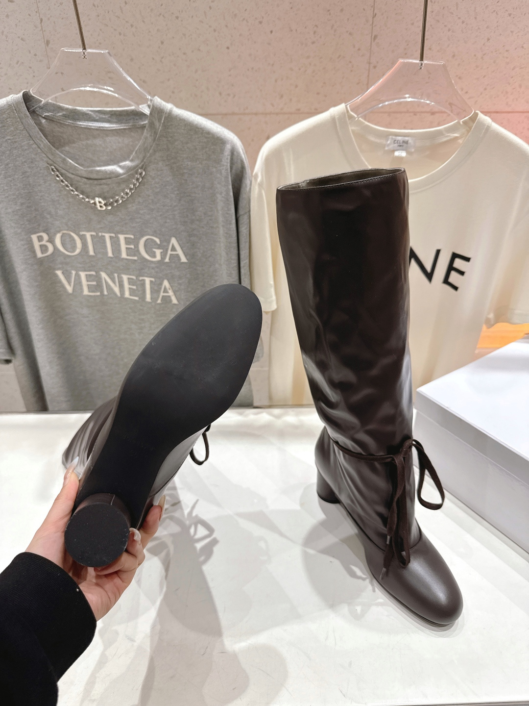 高版本出厂 Solesophy轻奢品牌F017 25ss新款复古风绑带长靴堆堆靴品牌选用了柔软舒适的材料