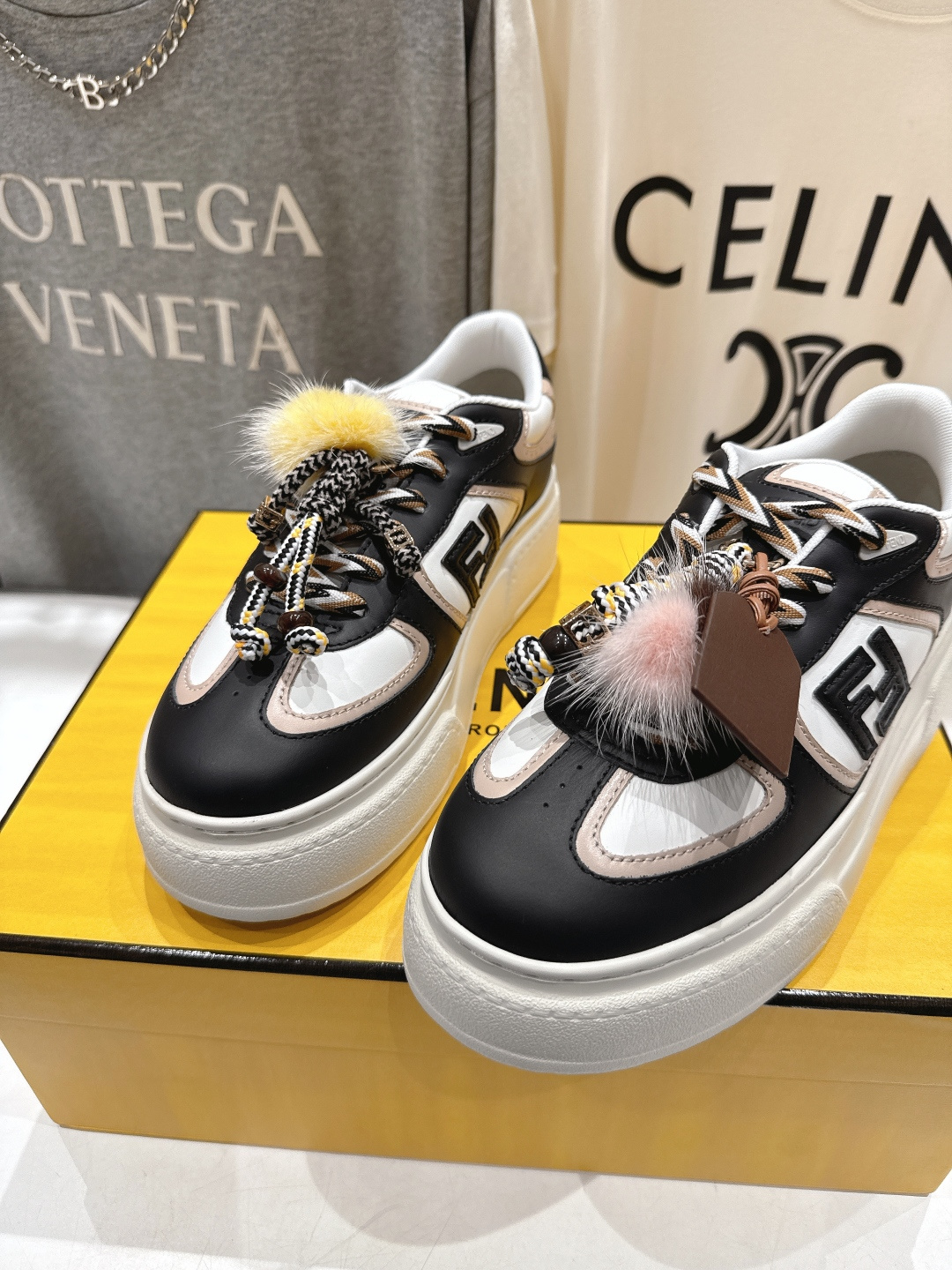 高版本出厂 Fendi/芬迪F029 2025ss新款 First 1系列网面系带厚底休闲运动鞋顶级版本