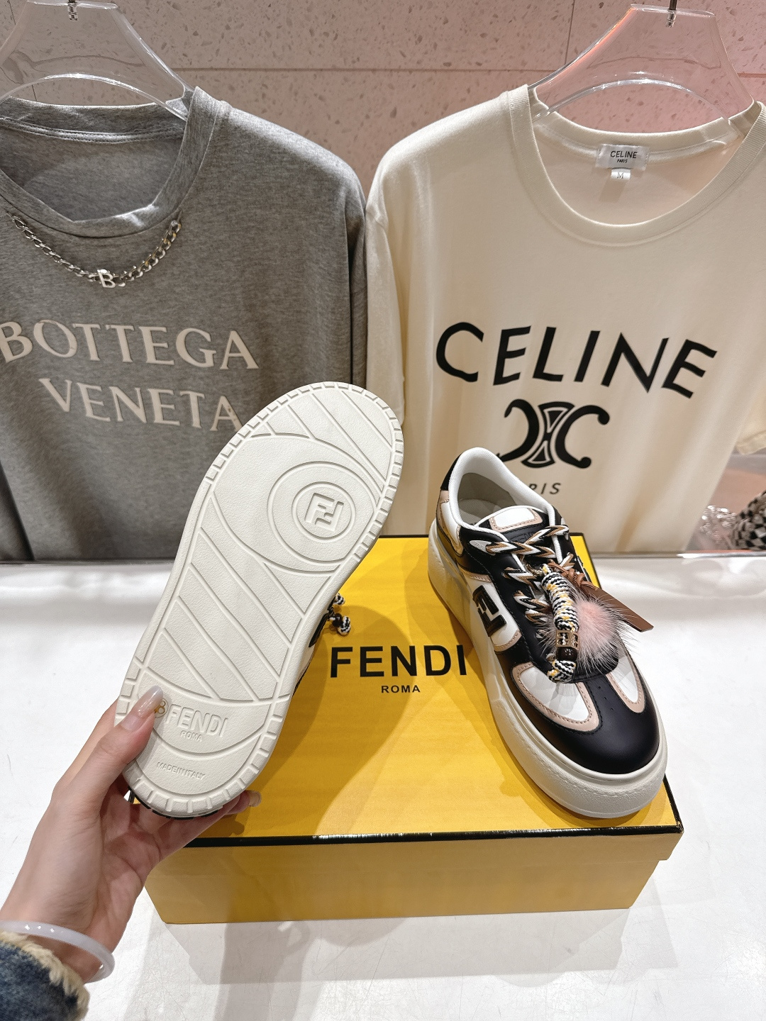 高版本出厂 Fendi/芬迪F029 2025ss新款 First 1系列网面系带厚底休闲运动鞋顶级版本