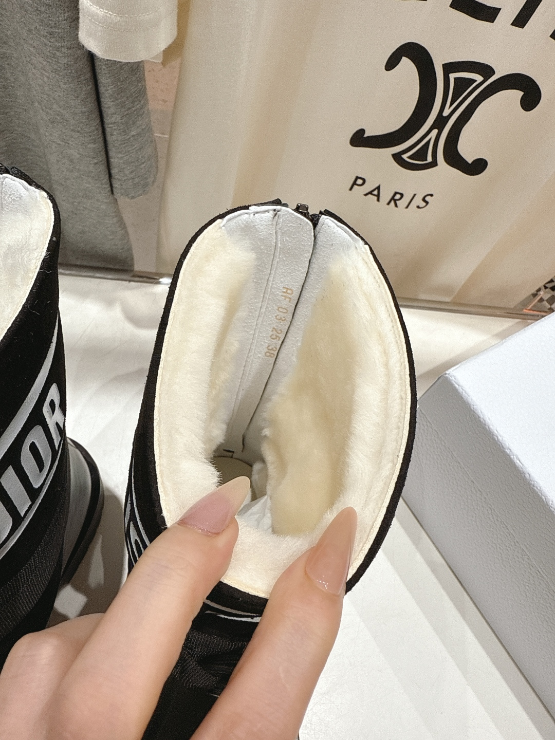 高版本出厂 毛里 Dior*迪奥 D家F019 2025ss走秀款工装中筒靴 小红书爆款，各大明星网红的