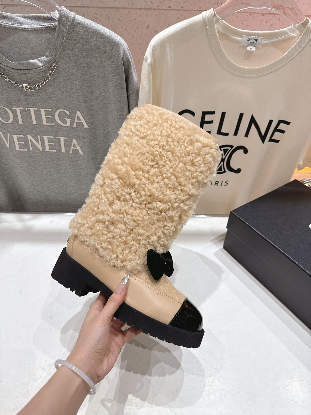 高版本出厂 Chanel*香奈儿F015小香家2025ss秋冬新款可爱风羊毛中筒靴长靴秋冬香家必备爆款！