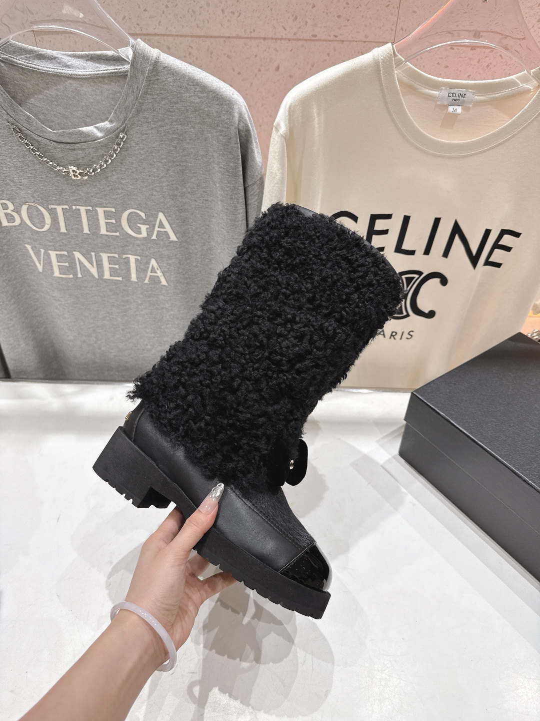 高版本出厂 Chanel*香奈儿F015小香家2025ss秋冬新款可爱风羊毛中筒靴长靴秋冬香家必备爆款！