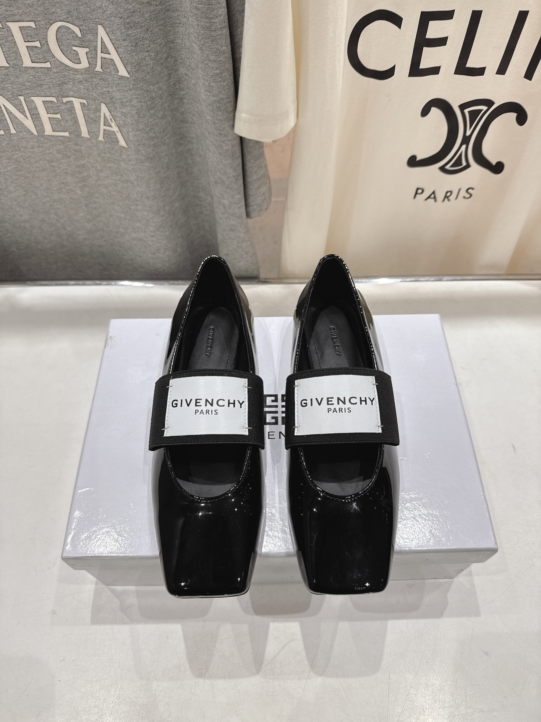 高版本出厂 Givenchy/纪梵希F030 26ss早春走秀新款 章若楠同款Sliced Square