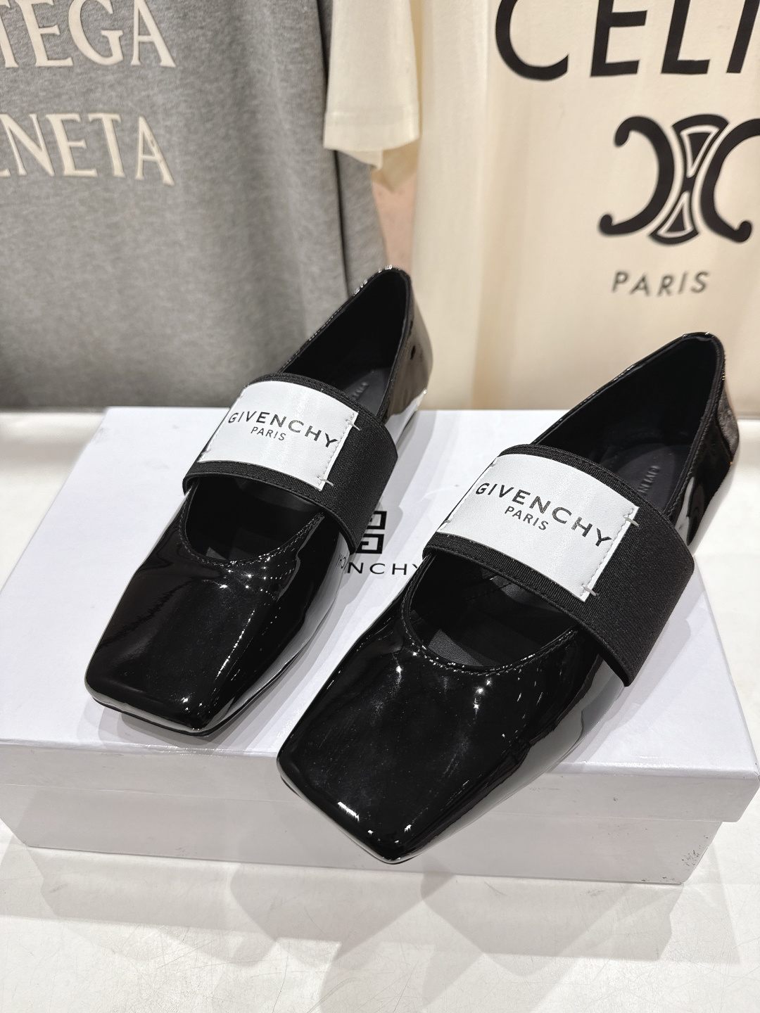 高版本出厂 Givenchy/纪梵希F030 26ss早春走秀新款 章若楠同款Sliced Square