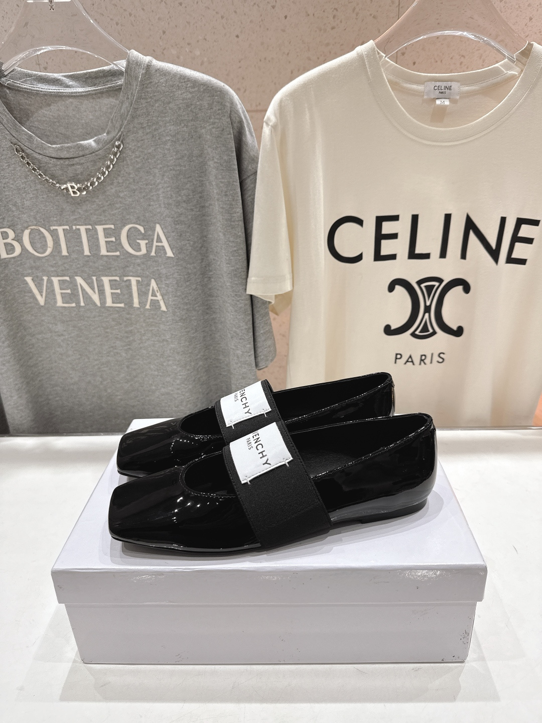 高版本出厂 Givenchy/纪梵希F030 26ss早春走秀新款 章若楠同款Sliced Square