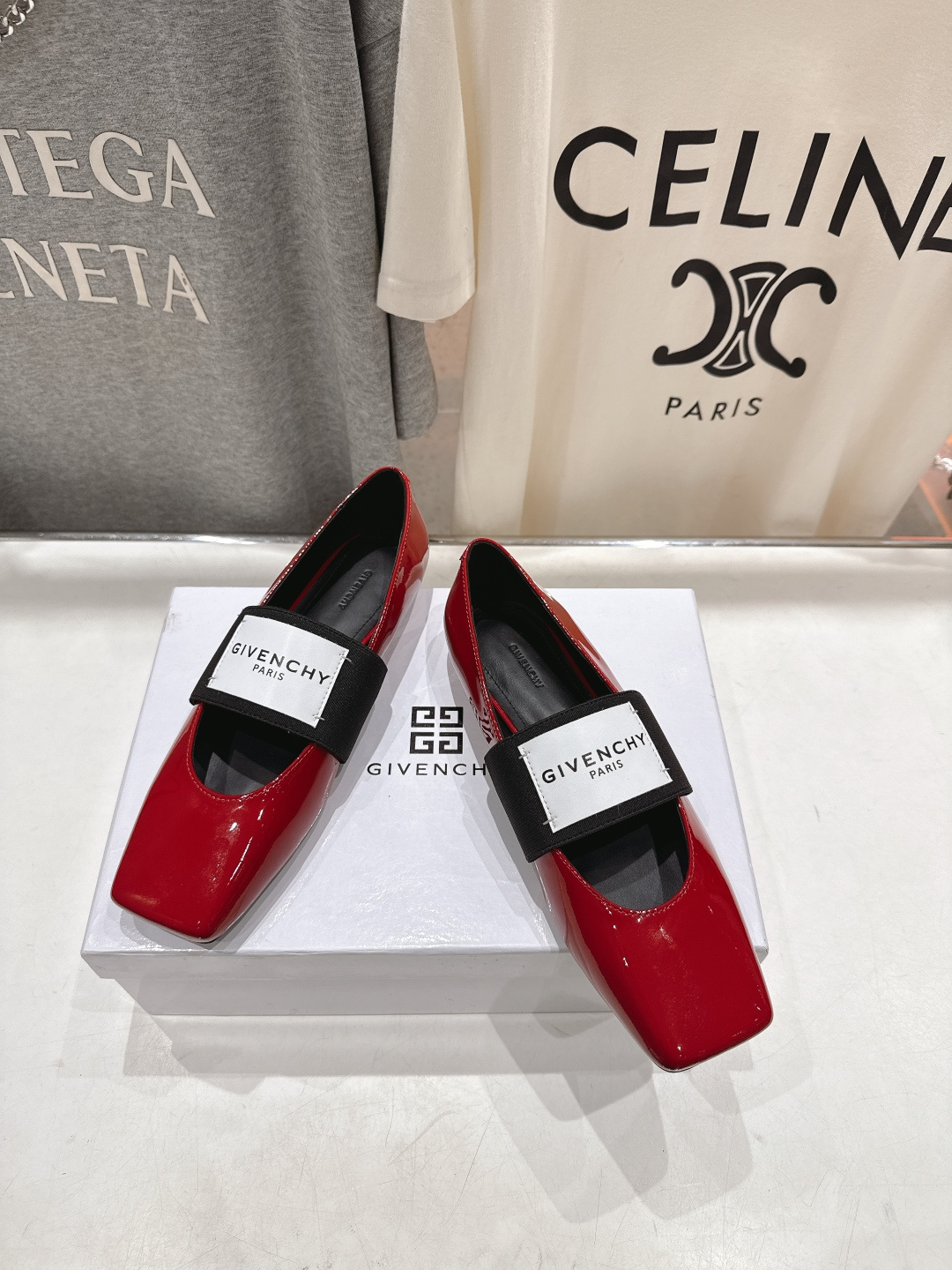 高版本出厂 Givenchy/纪梵希F030 26ss早春走秀新款 章若楠同款Sliced Square