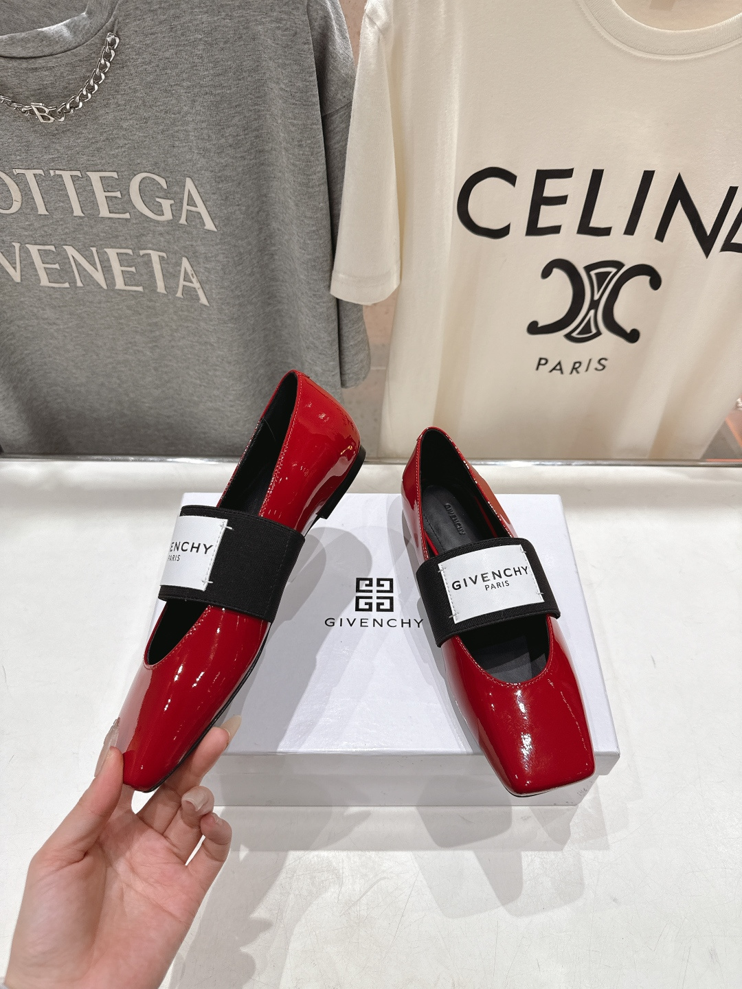 高版本出厂 Givenchy/纪梵希F030 26ss早春走秀新款 章若楠同款Sliced Square