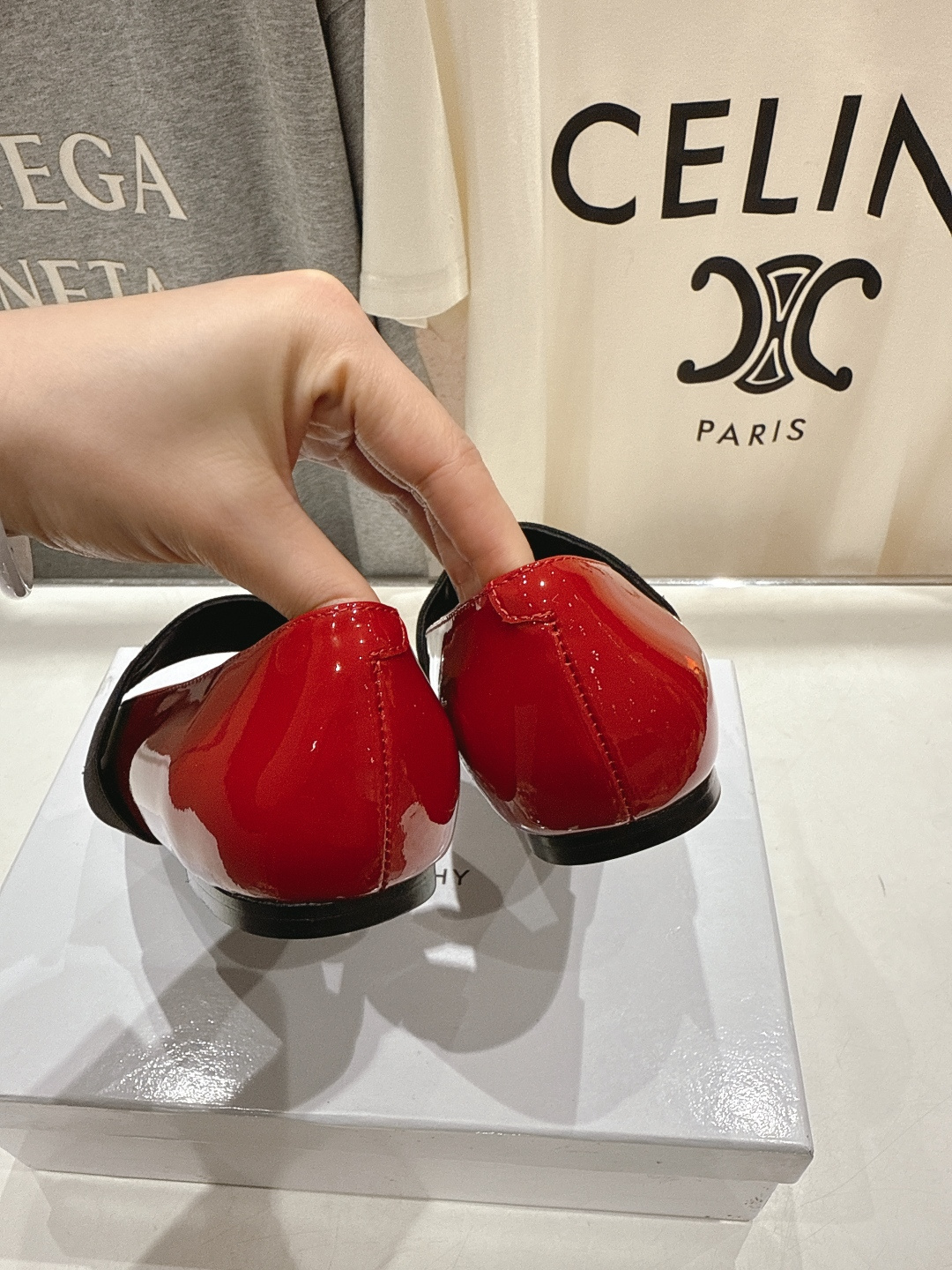 高版本出厂 Givenchy/纪梵希F030 26ss早春走秀新款 章若楠同款Sliced Square