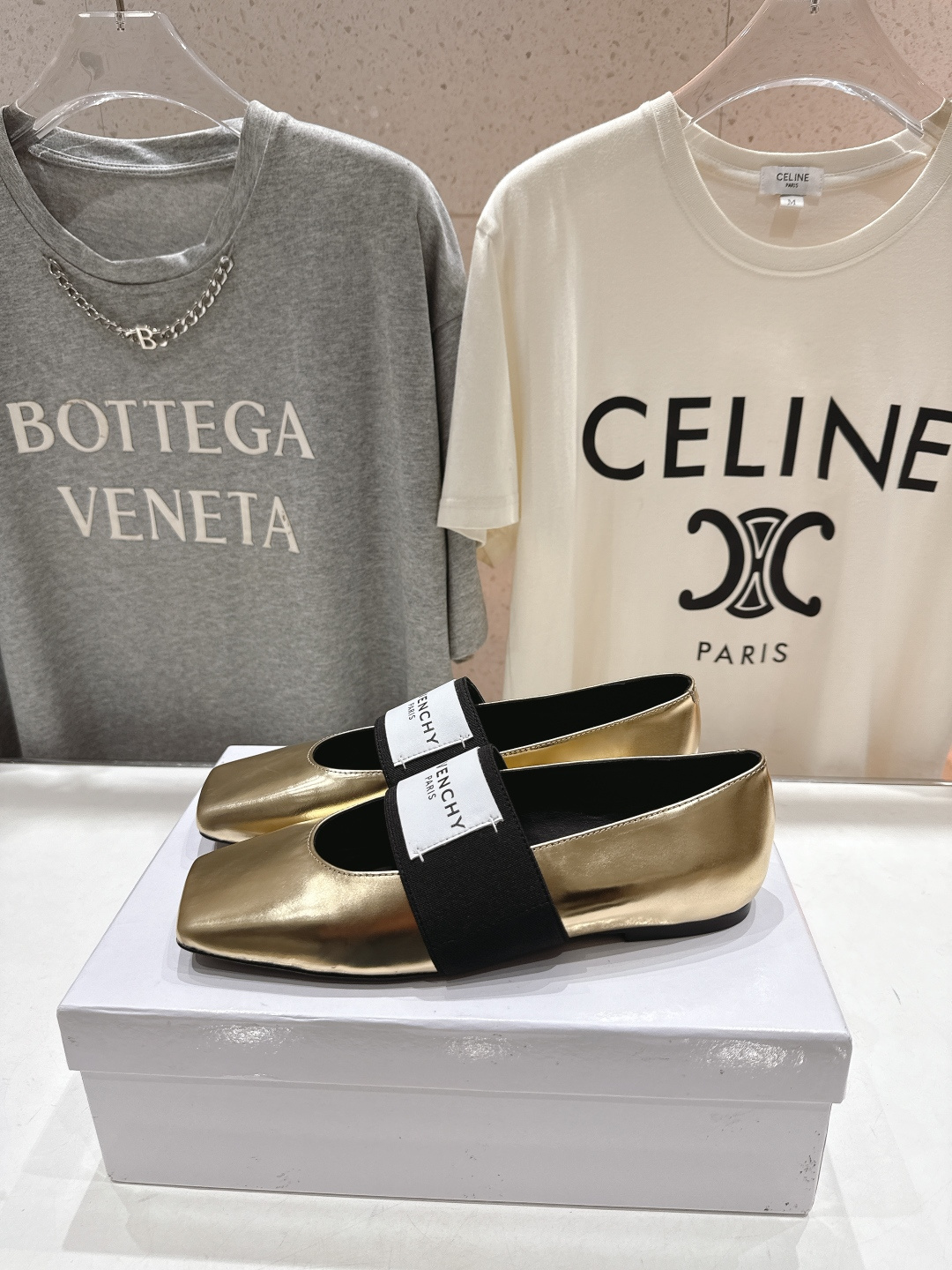 高版本出厂 Givenchy/纪梵希F030 26ss早春走秀新款 章若楠同款Sliced Square