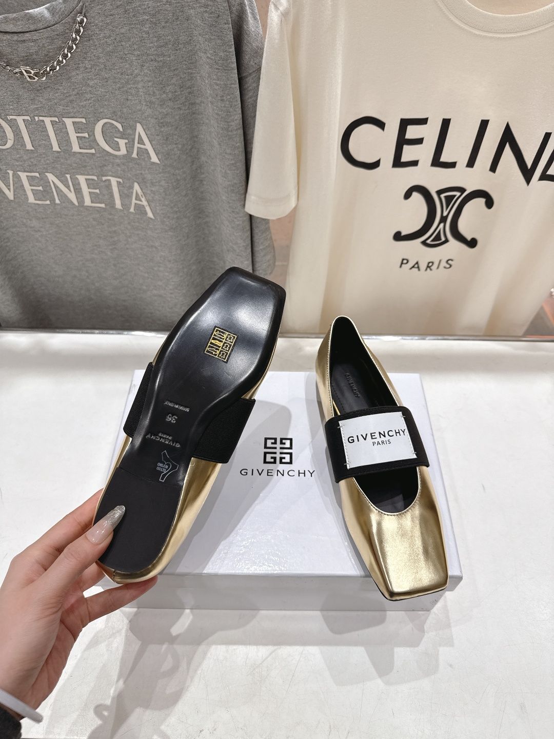 高版本出厂 Givenchy/纪梵希F030 26ss早春走秀新款 章若楠同款Sliced Square