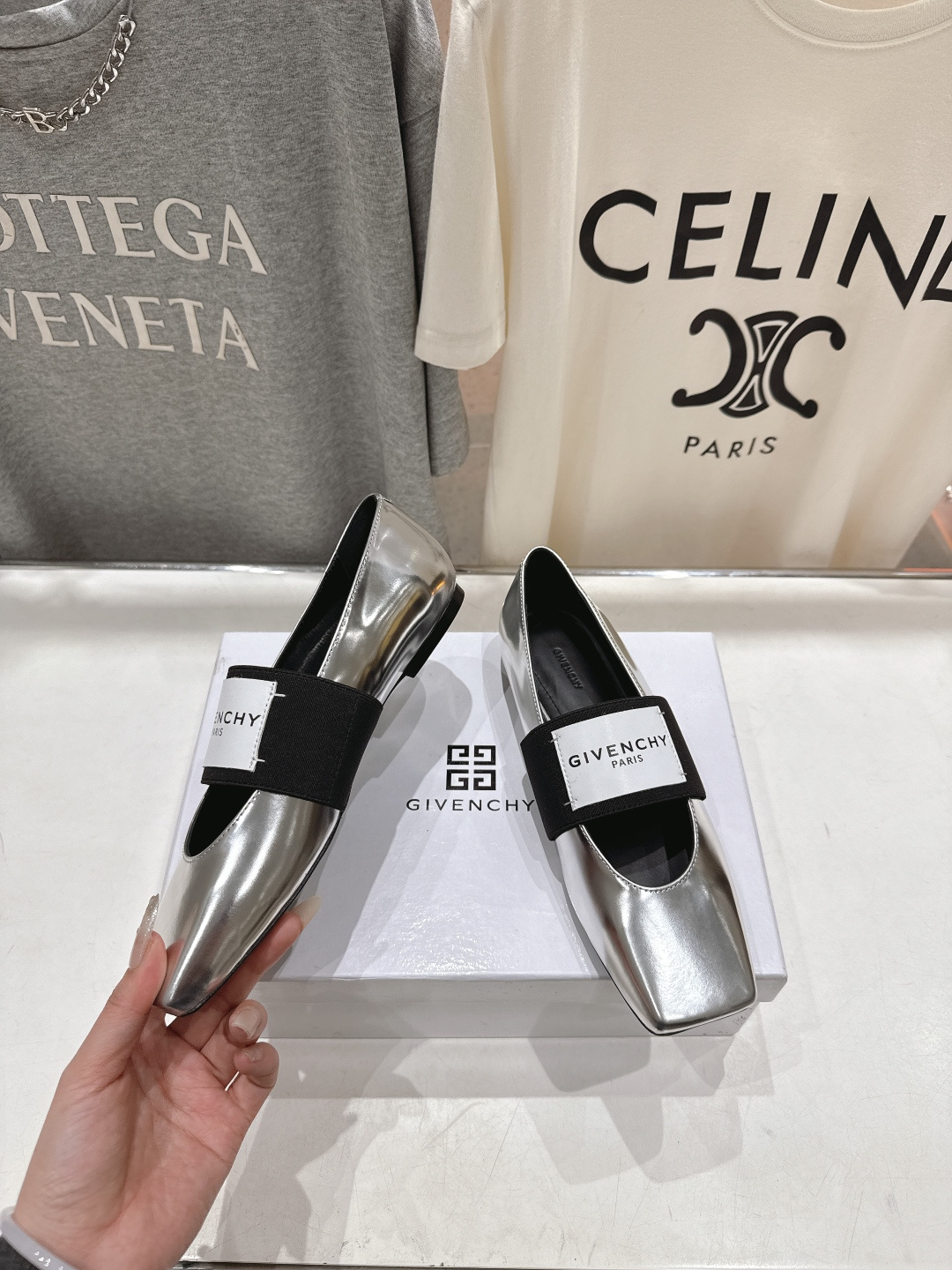 高版本出厂 Givenchy/纪梵希F030 26ss早春走秀新款 章若楠同款Sliced Square