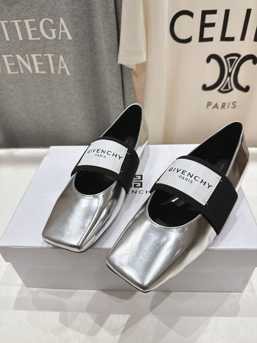 高版本出厂 Givenchy/纪梵希F030 26ss早春走秀新款 章若楠同款Sliced Square