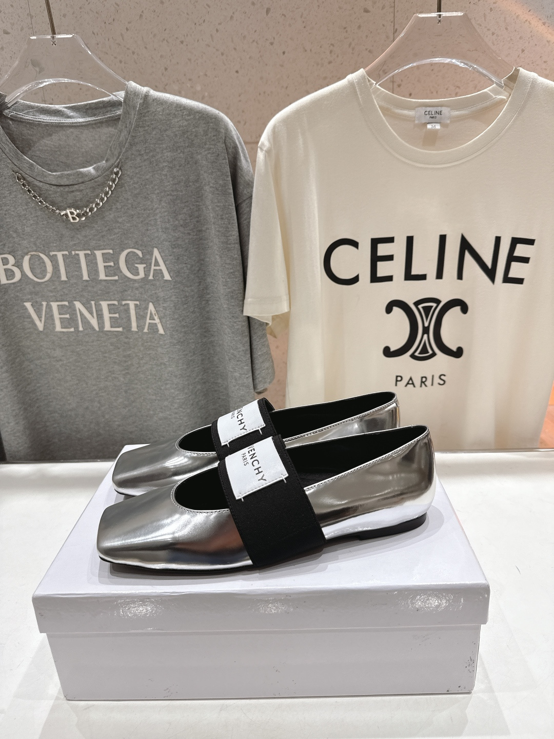 高版本出厂 Givenchy/纪梵希F030 26ss早春走秀新款 章若楠同款Sliced Square