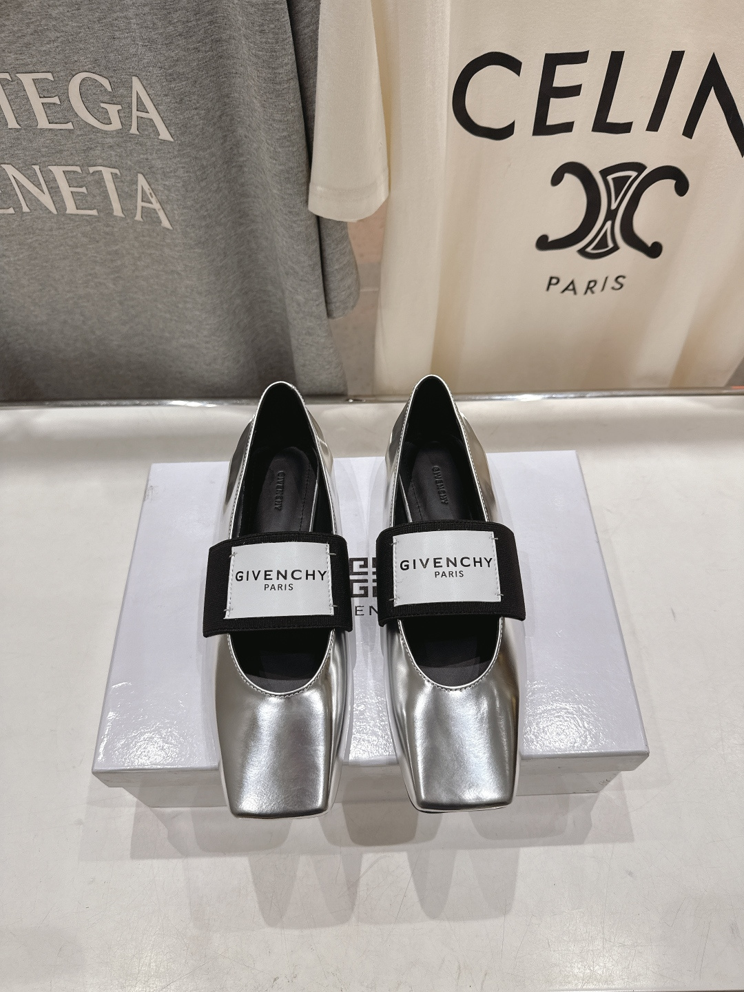 高版本出厂 Givenchy/纪梵希F030 26ss早春走秀新款 章若楠同款Sliced Square