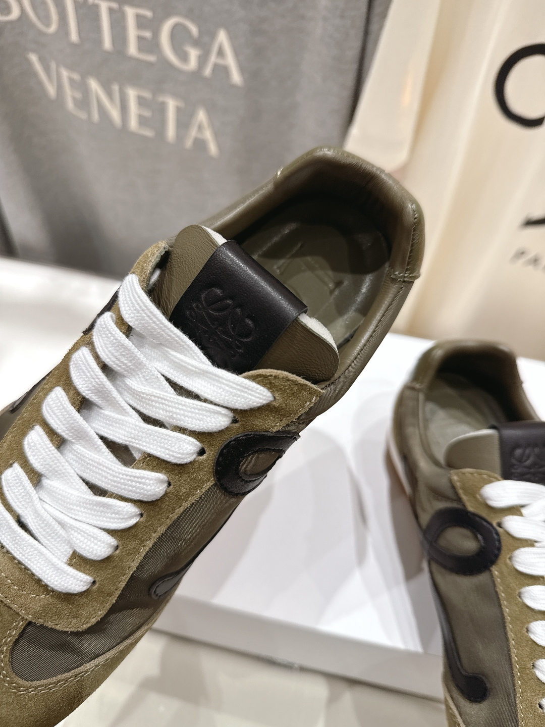 高版本出厂 （需要鞋扣+20） LOEWE罗意威二代Ballet Runner升级2.0给足界一些震撼，