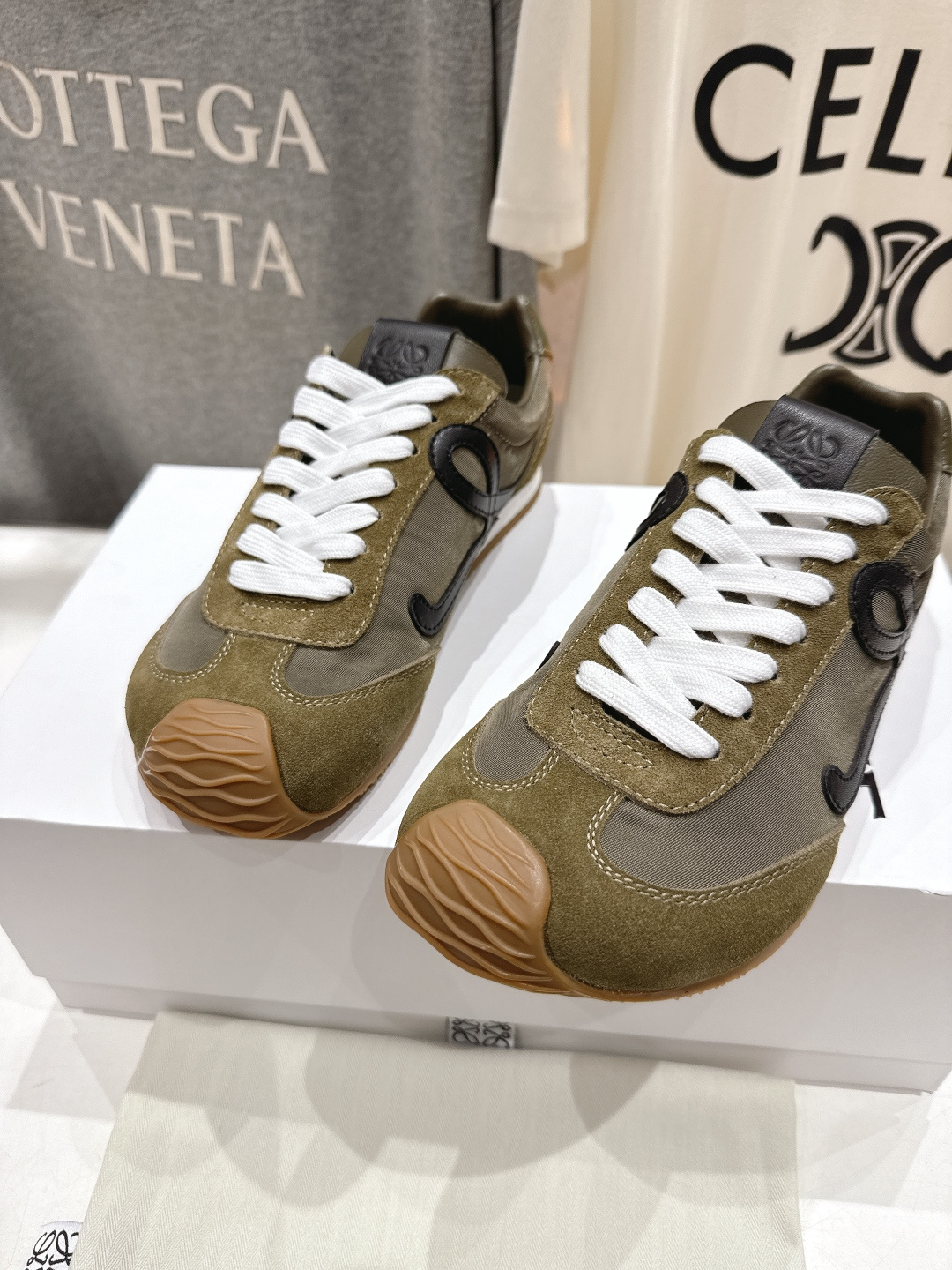 高版本出厂 （需要鞋扣+20） LOEWE罗意威二代Ballet Runner升级2.0给足界一些震撼，