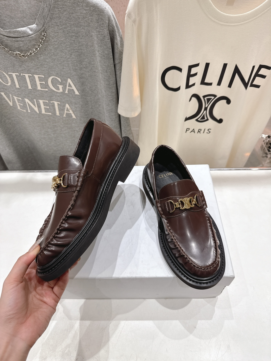 高版本出厂 Celine*赛琳F035 2026ss早春爆款厚底一脚蹬乐福鞋休闲小皮鞋，2026全新升级