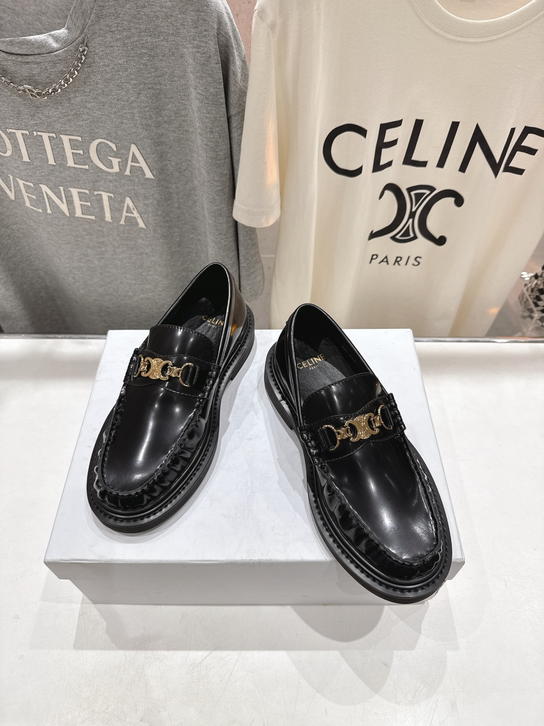 高版本出厂 Celine*赛琳F035 2026ss早春爆款厚底一脚蹬乐福鞋休闲小皮鞋，2026全新升级