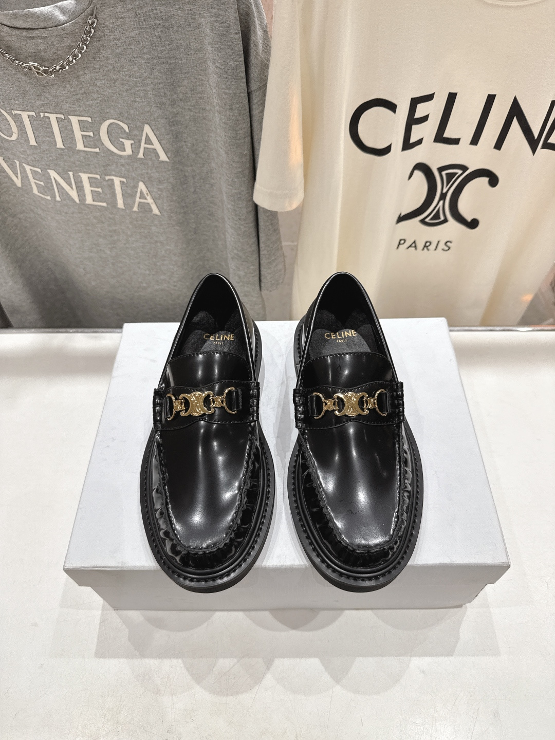 高版本出厂 Celine*赛琳F035 2026ss早春爆款厚底一脚蹬乐福鞋休闲小皮鞋，2026全新升级