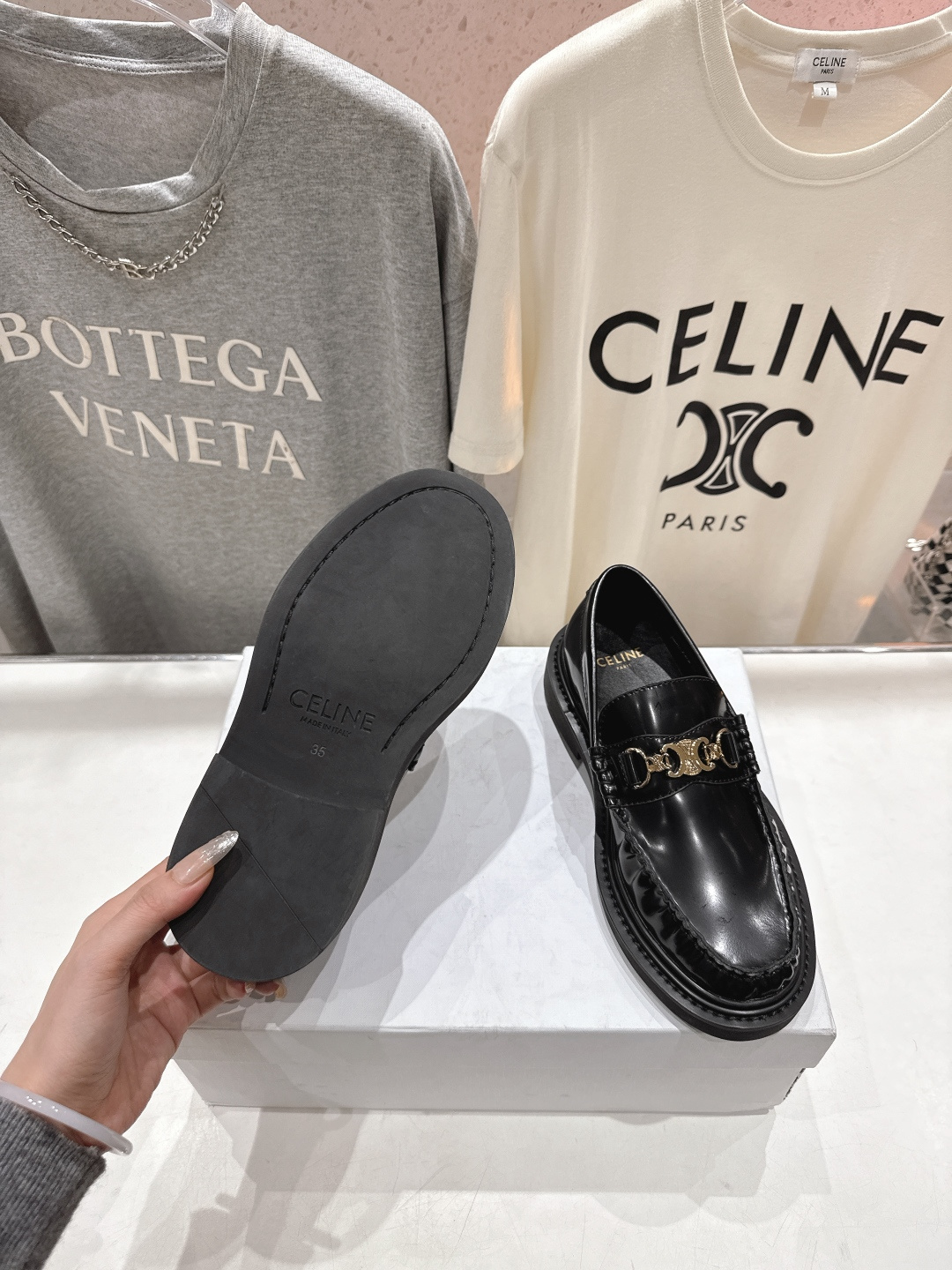 高版本出厂 Celine*赛琳F035 2026ss早春爆款厚底一脚蹬乐福鞋休闲小皮鞋，2026全新升级
