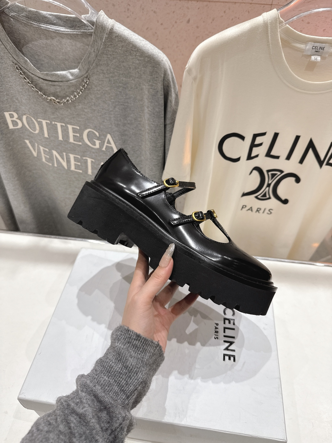 高版本出厂 CELINE*赛琳F035 2026ss早春新款厚底玛丽珍乐福鞋网红爆款来袭！各大网红抢先体