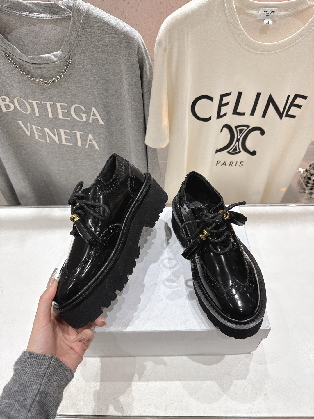 高版本出厂 CELINE*赛琳F035 2026ss早春新款厚底玛丽珍乐福鞋网红爆款来袭！各大网红抢先体