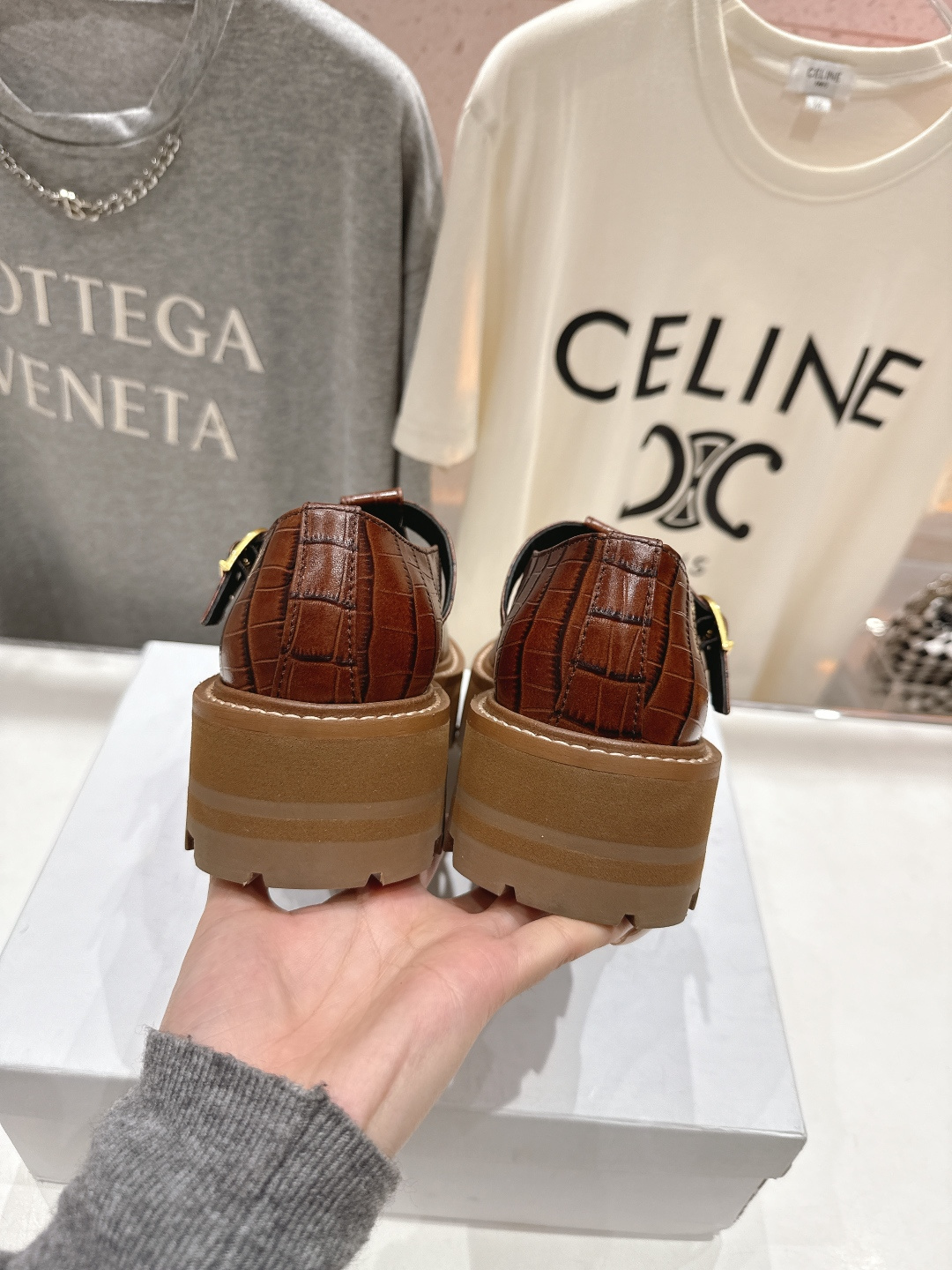 高版本出厂 CELINE*赛琳F035 2026ss早春新款厚底玛丽珍乐福鞋网红爆款来袭！各大网红抢先体