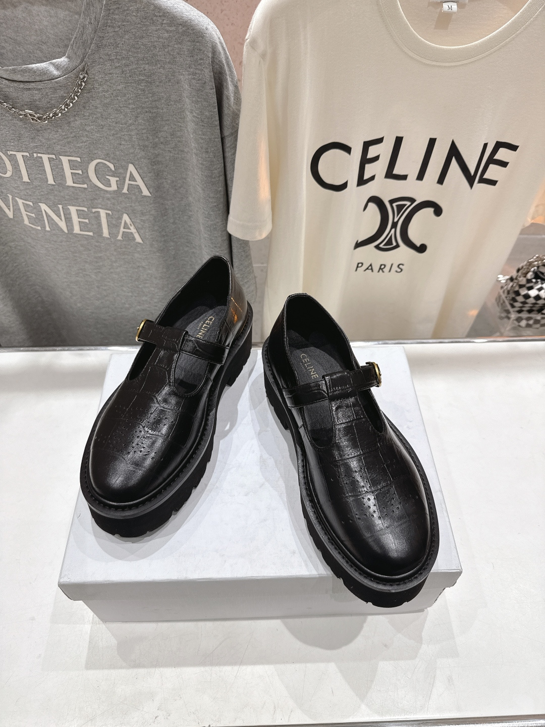 高版本出厂 CELINE*赛琳F035 2026ss早春新款厚底玛丽珍乐福鞋网红爆款来袭！各大网红抢先体