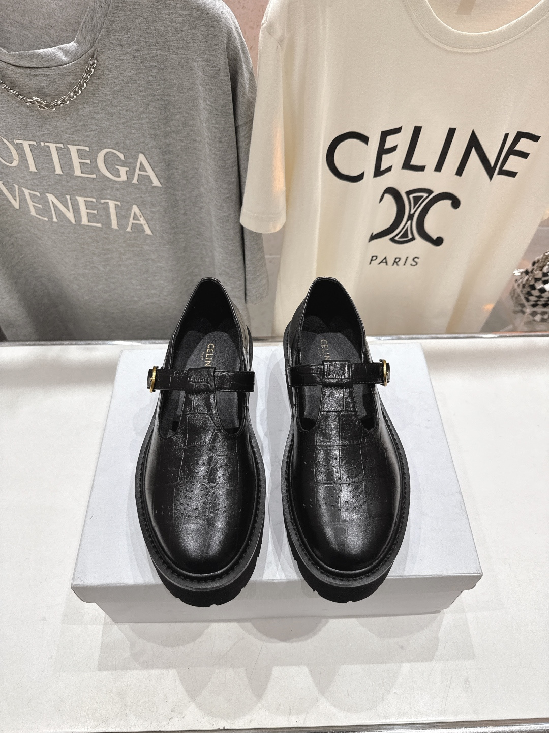 高版本出厂 CELINE*赛琳F035 2026ss早春新款厚底玛丽珍乐福鞋网红爆款来袭！各大网红抢先体
