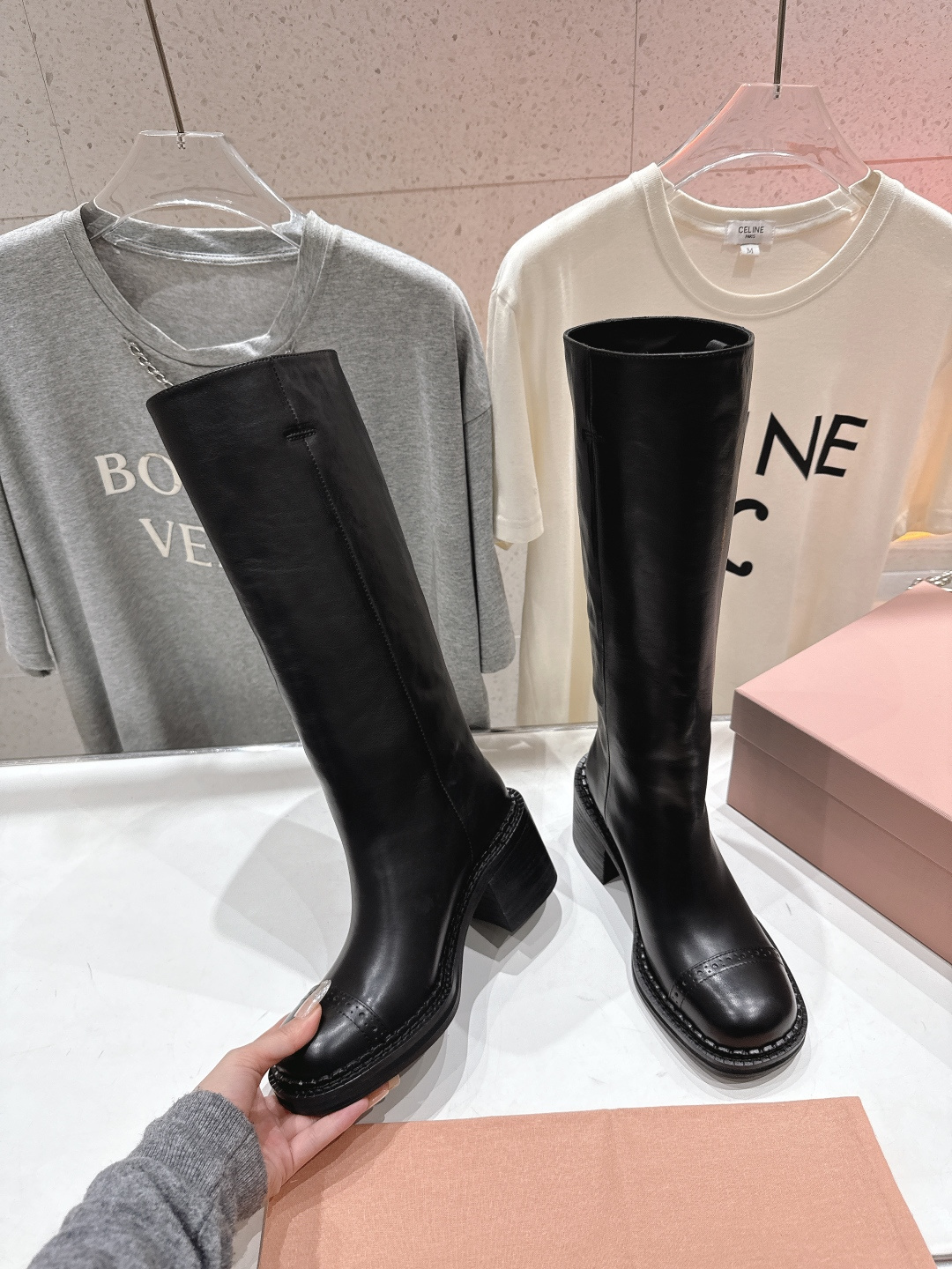 高版本出厂 MiuMiu/缪缪F035 25ss秋冬走秀款西部系列·复古机车靴马丁靴直筒长靴今年最值得入