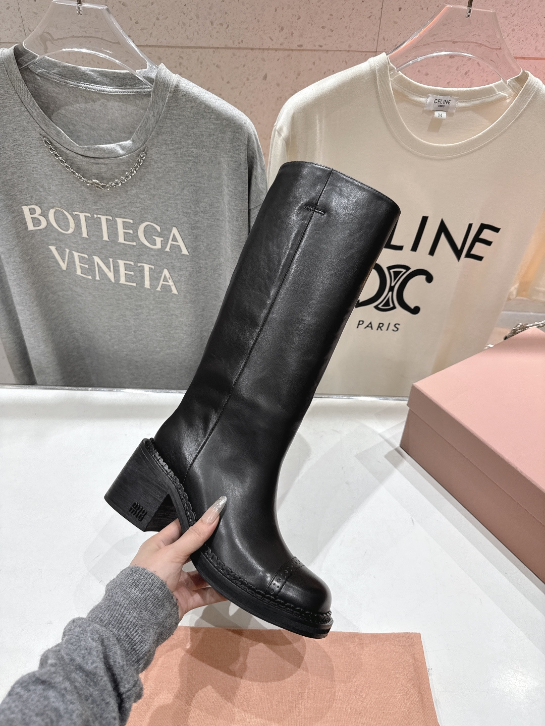 高版本出厂 MiuMiu/缪缪F035 25ss秋冬走秀款西部系列·复古机车靴马丁靴直筒长靴今年最值得入