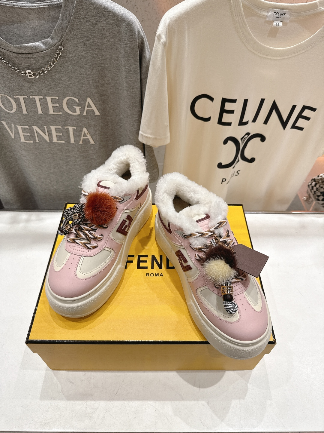 高版本出厂 毛里 Fendi/芬迪F029 2025ss冬季新款 First 1系列系带厚底羊毛里休闲运