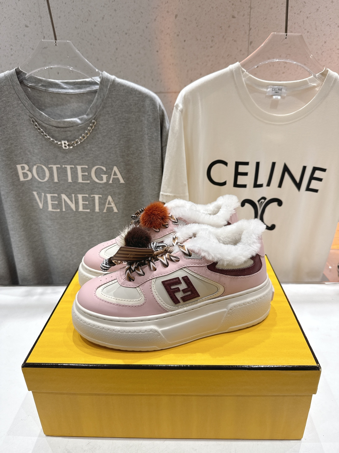 高版本出厂 毛里 Fendi/芬迪F029 2025ss冬季新款 First 1系列系带厚底羊毛里休闲运