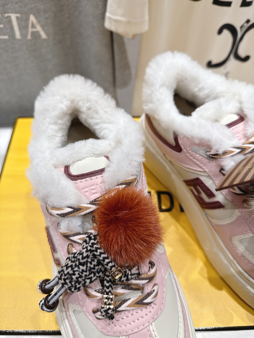 高版本出厂 毛里 Fendi/芬迪F029 2025ss冬季新款 First 1系列系带厚底羊毛里休闲运